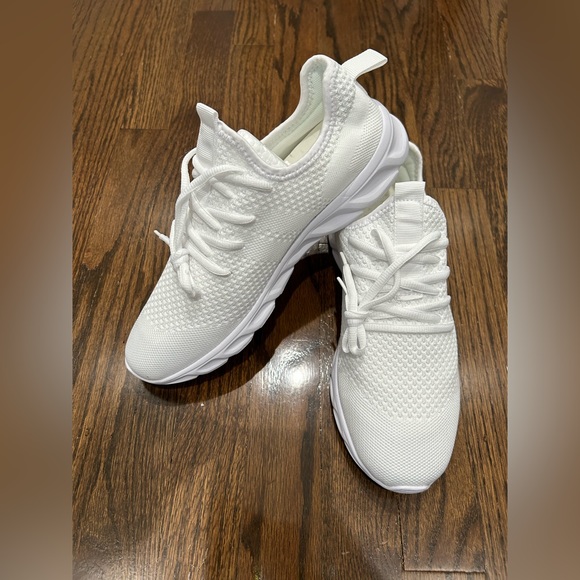 Men's Breathable Lightweight Running Shoes Outdoor Athletic Walking White New - Picture 6 of 7